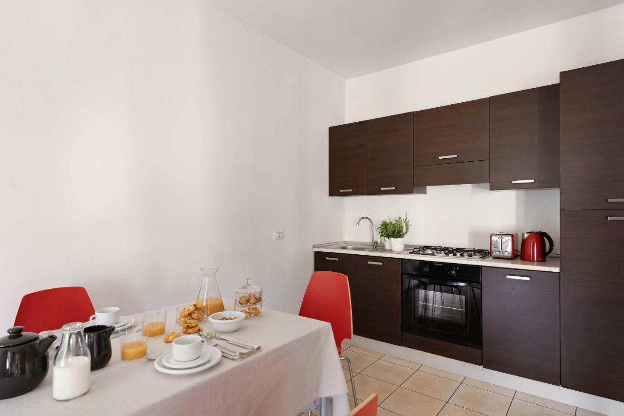 Appartamenti Corte Dei Cipressi Roe Exteriér fotografie