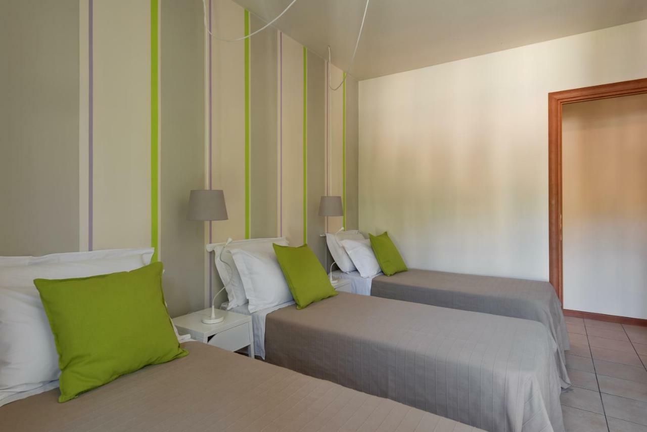 Appartamenti Corte Dei Cipressi Roe Exteriér fotografie